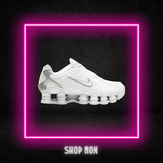 NIKE SHOX