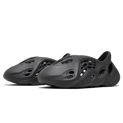Yeezy Foam RNR Onyx