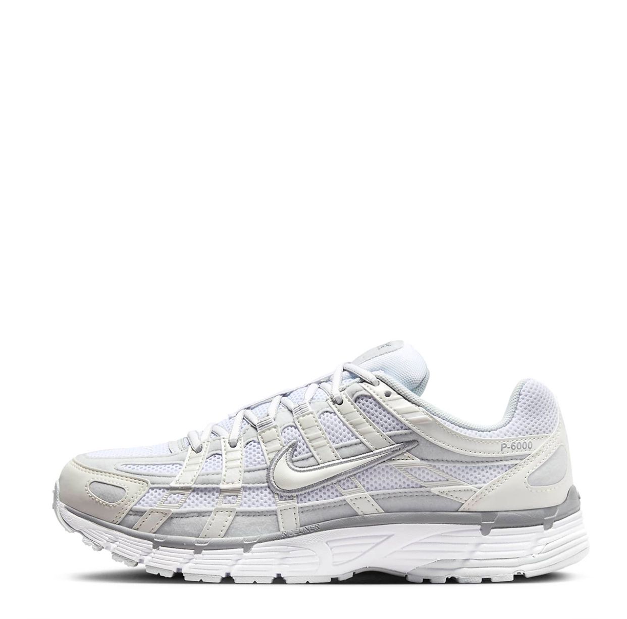 NIKE P6000