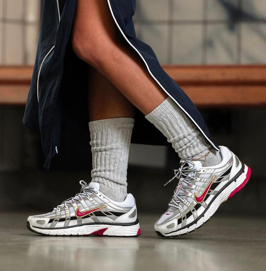 NIKE P6000