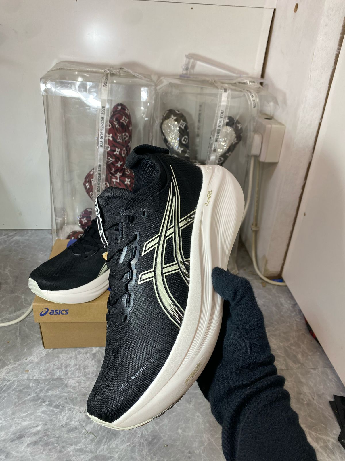Asics Nimbus 27