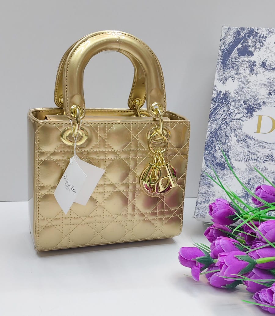 Dior Shining