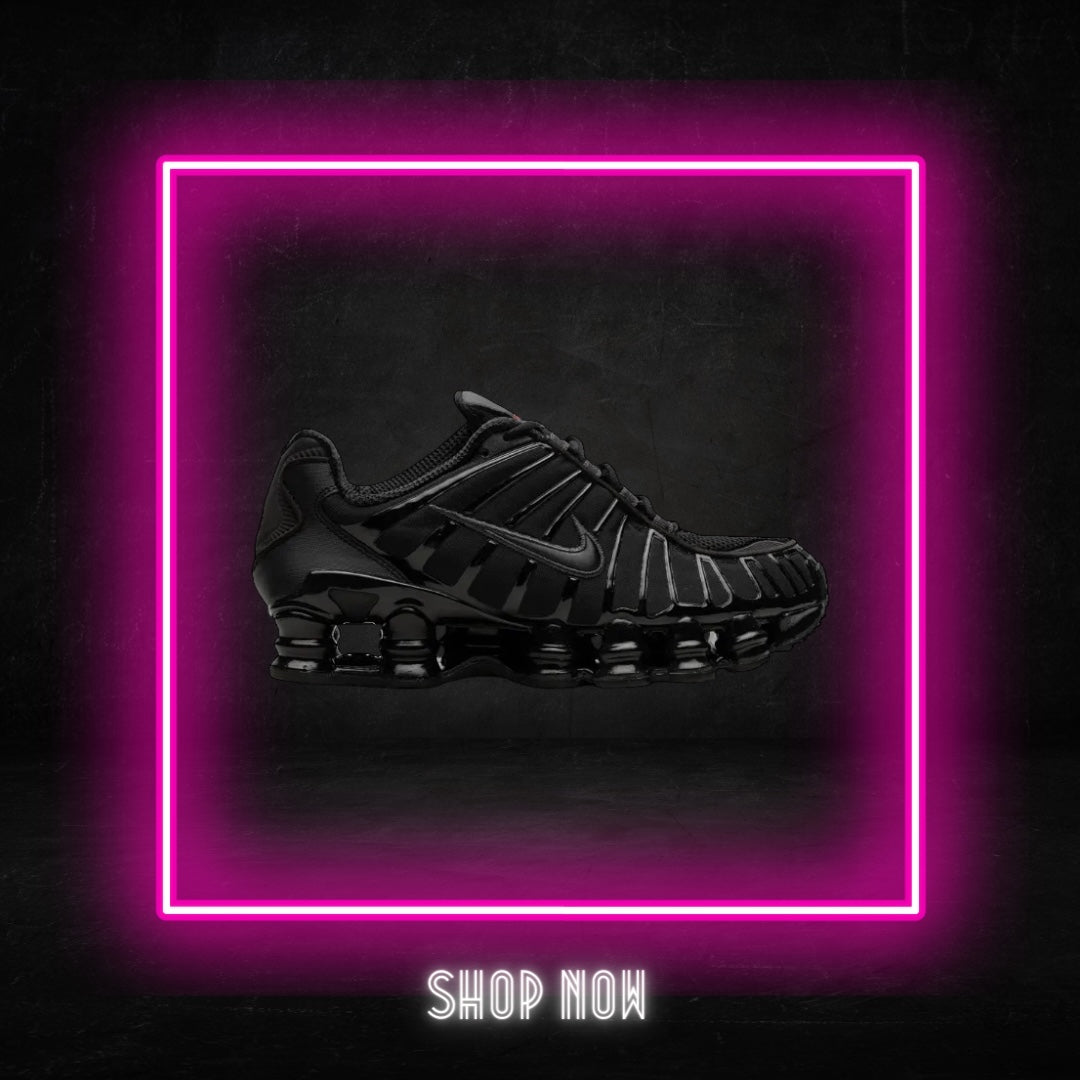 NIKE SHOX
