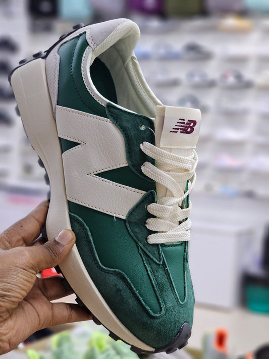 New Balance 327