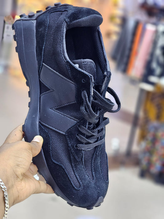 New Balance 327