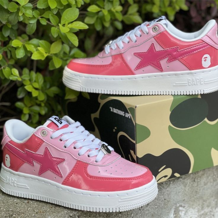 A BATHING APE BAPESTA LOW "Pink"