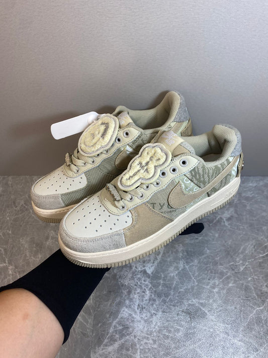 NIKE AIR FORCE 1 LOW TRAVIS SCOTT CACTUS JACK