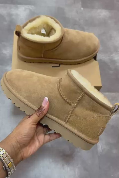 UGG
