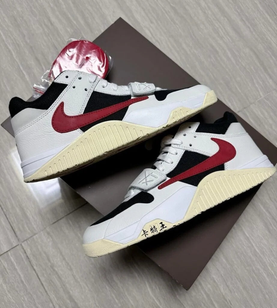 Jordan x Travis Scott Jordan Jumpman Jack "University Red"